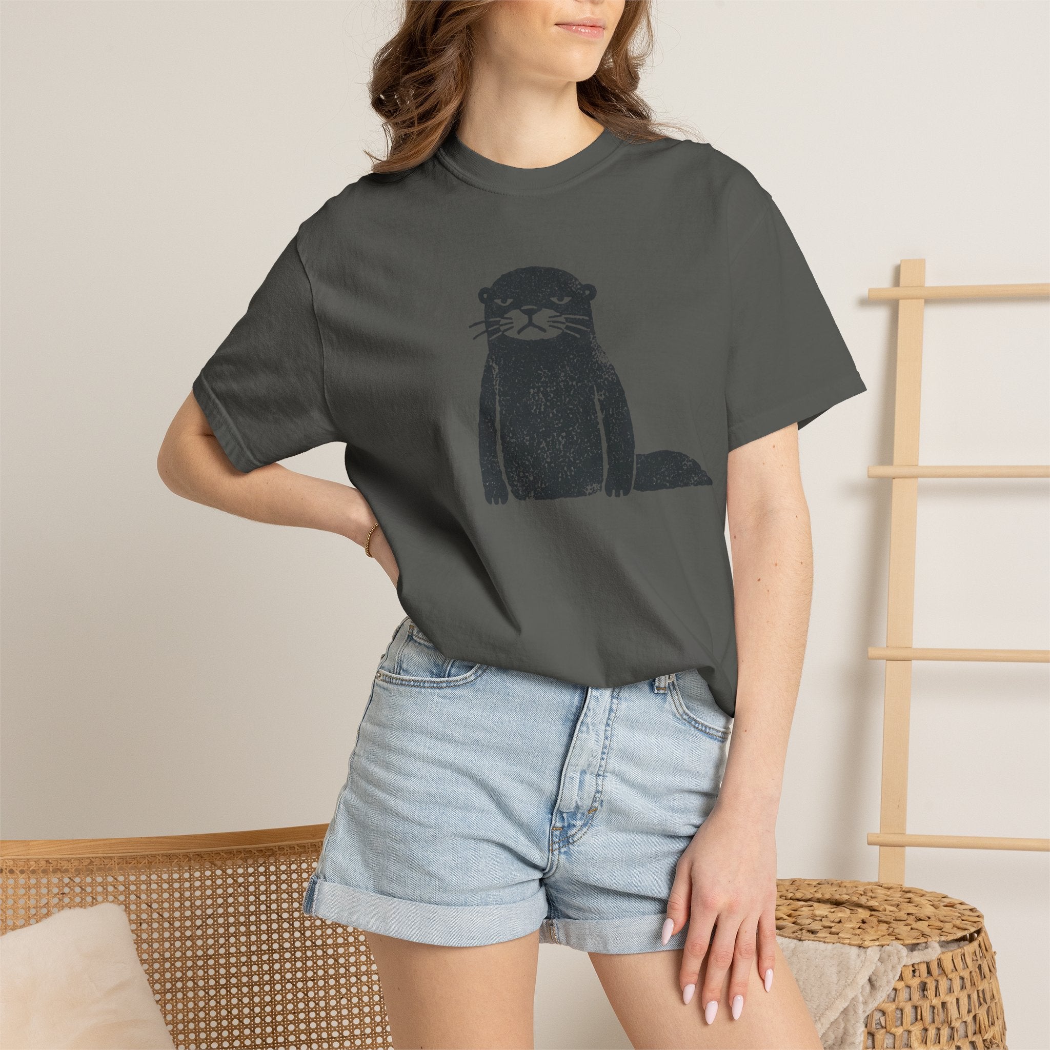 Otter Graphic T-Shirt