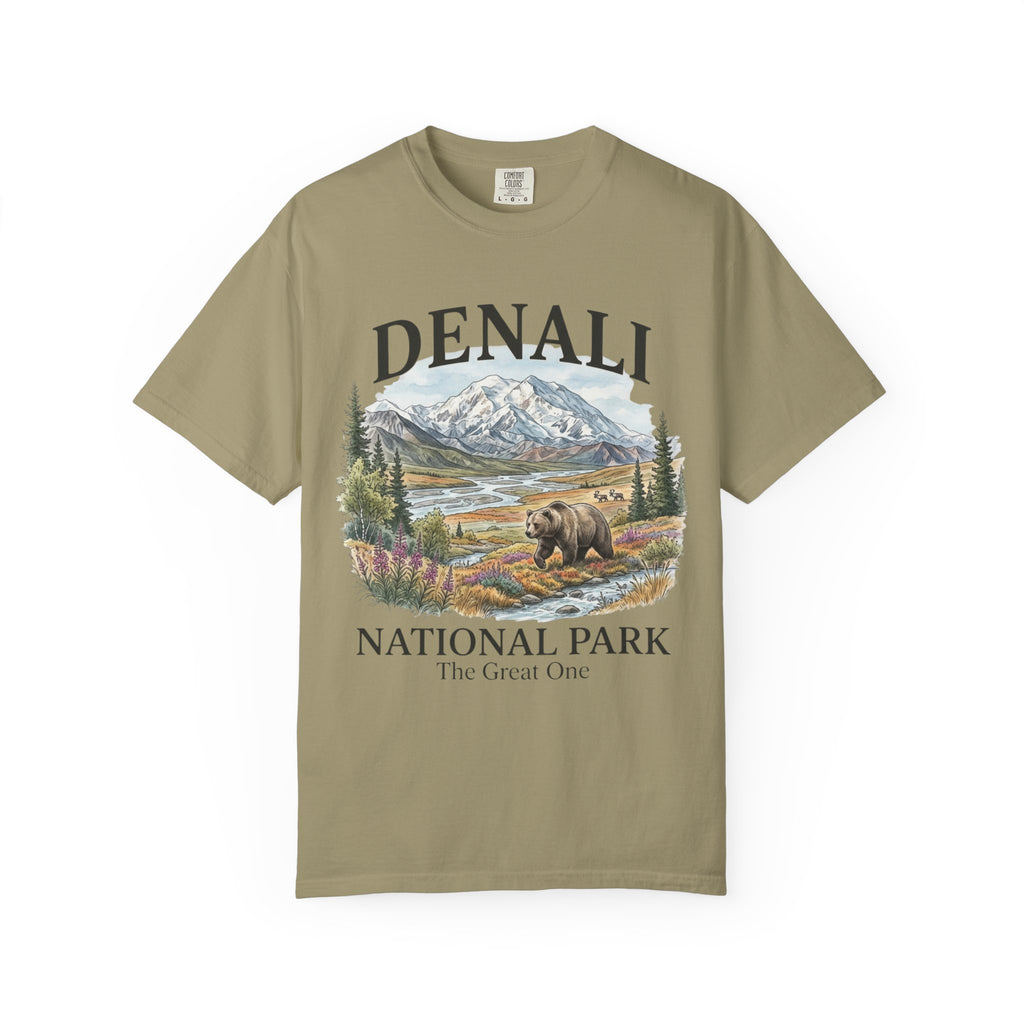 Denali National Park T-Shirt — Vintage Mountain & Bear Scenic Tee