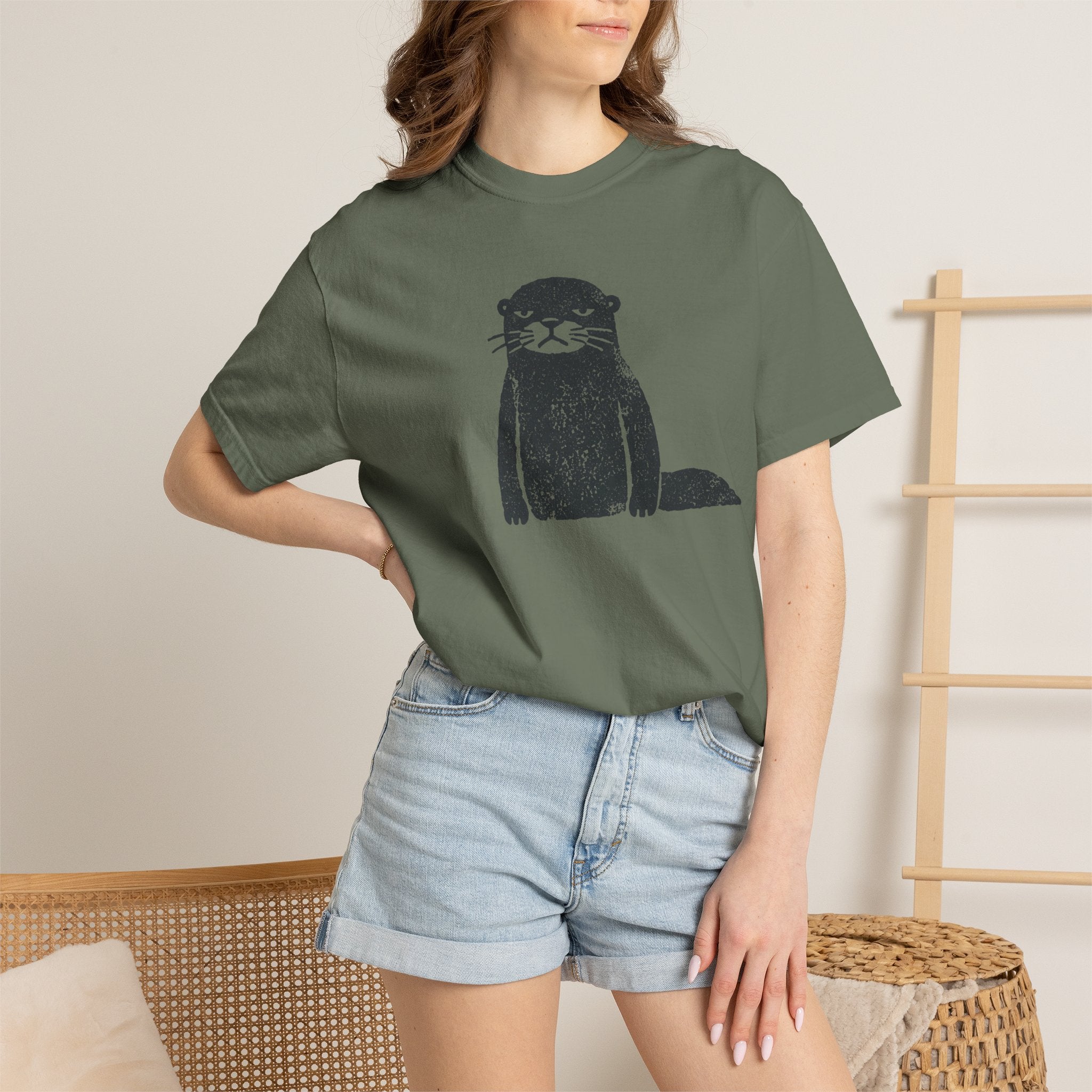 Otter Graphic T-Shirt