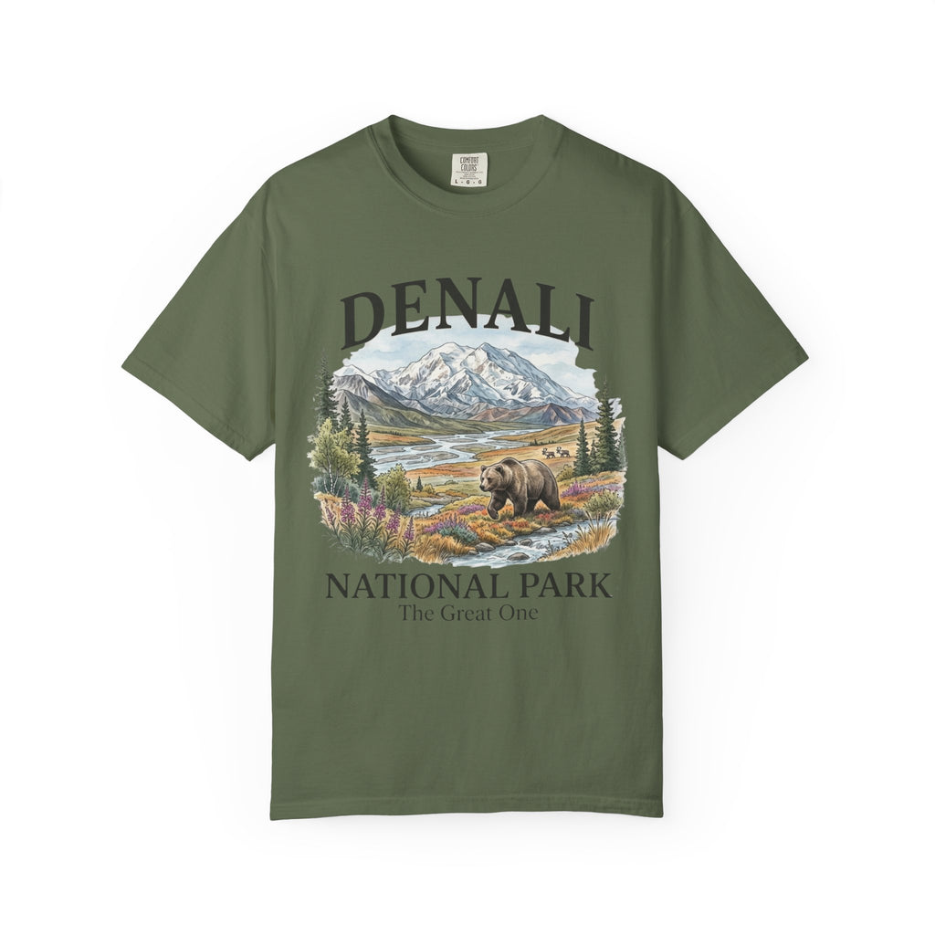 Denali National Park T-Shirt — Vintage Mountain & Bear Scenic Tee