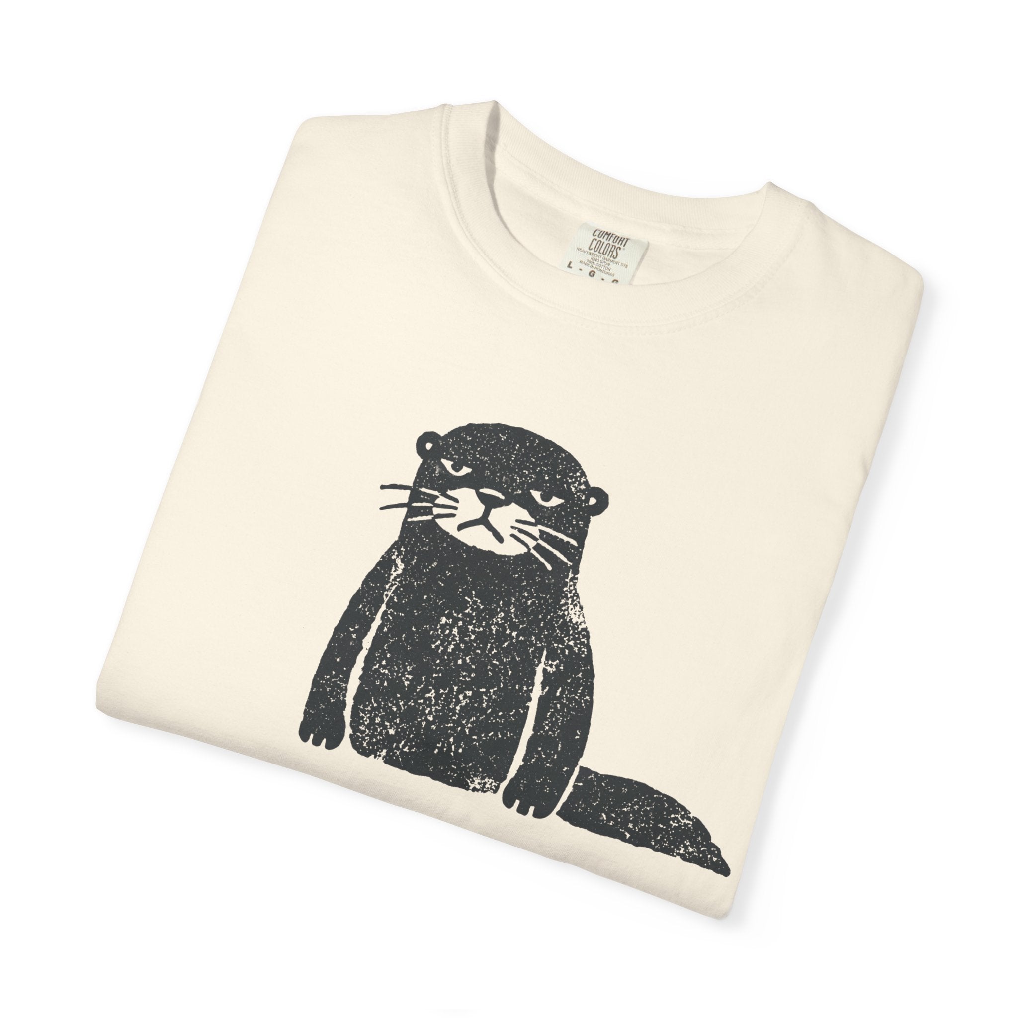 Otter Graphic T-Shirt