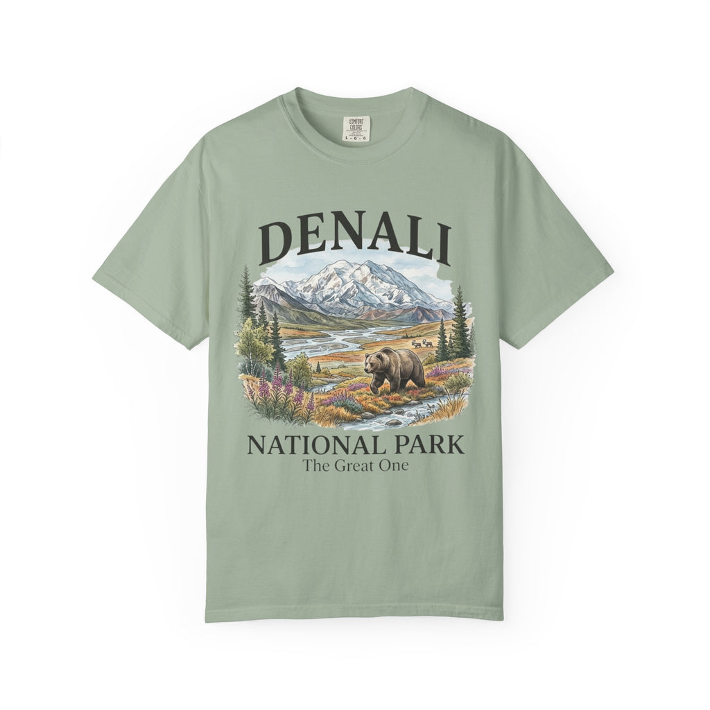 Denali National Park T-Shirt — Vintage Mountain & Bear Scenic Tee